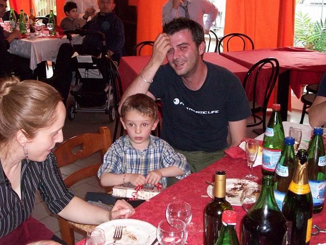2008-05-25 15-29-17.JPG